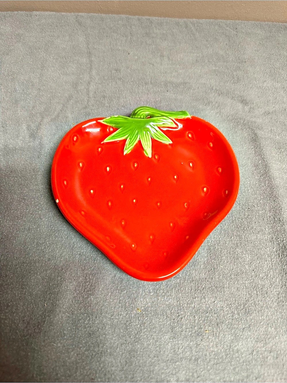 Strawberry Decor in Red & Green